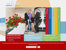 Tablet Screenshot of hotel-weiss.at